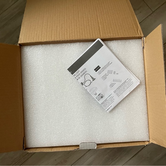 Sunforce Solar Powered Light Wall Mounted Gooseneck Barn, Patio, Deck & Path NWT - Picture 5 of 6